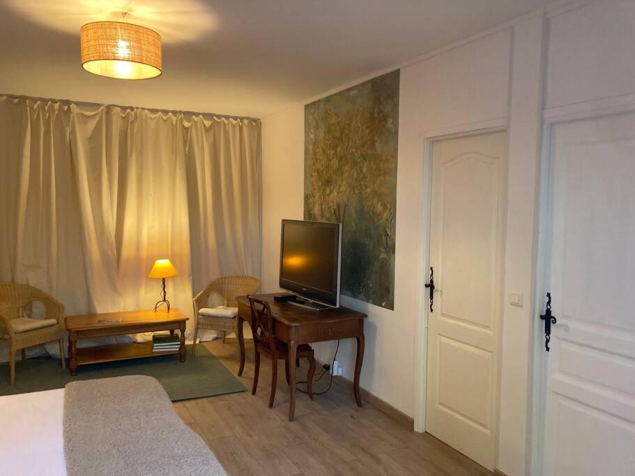 Gite Au Milieux Des Oliviers. Caromb Extérieur photo